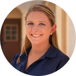 Samantha Headshot Circle 2